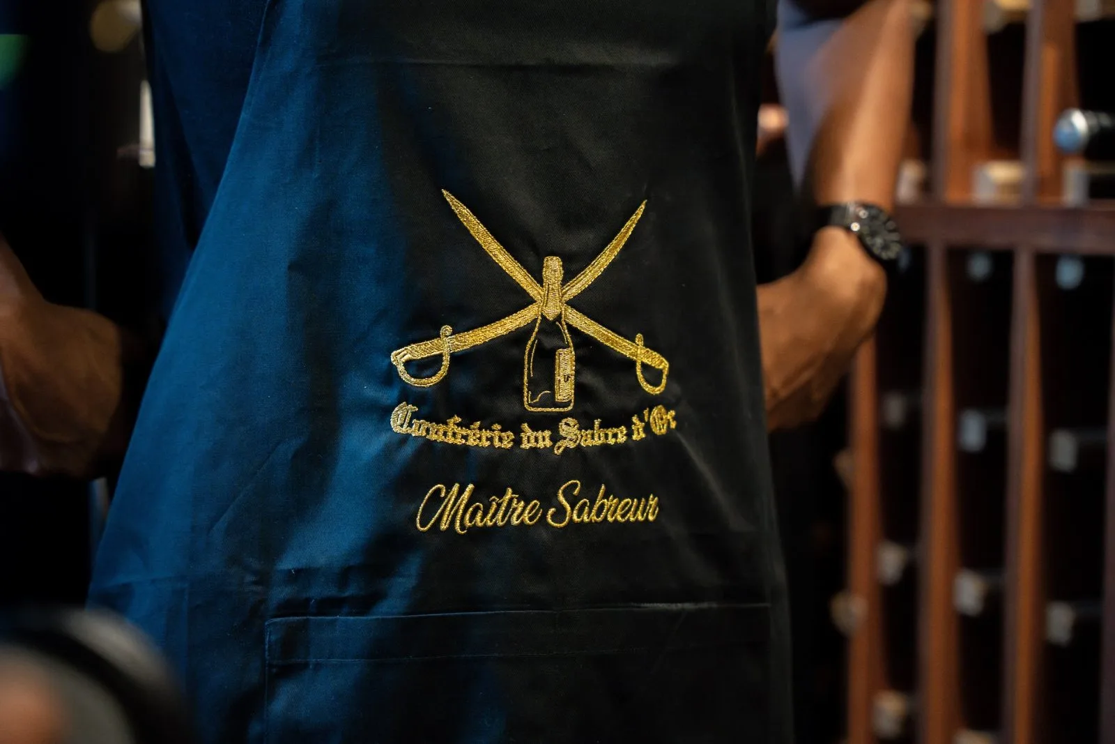 Maître Sabreur apron, Confrérie du Sabre d'Or